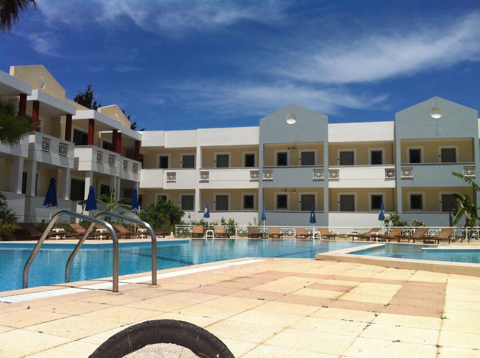 Olgas Paradise Aparthotel